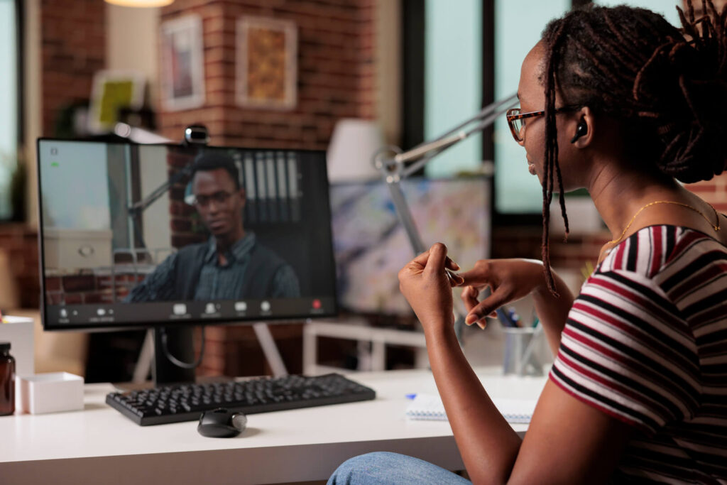 videoconference-work-home-freelancer-employee-videocall-1703054-pxhere.com (1)