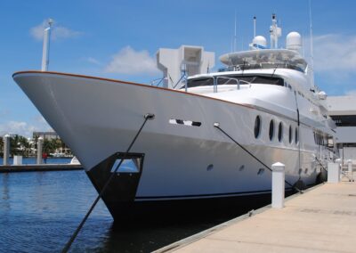 Golden Reef – Convertible Yacht