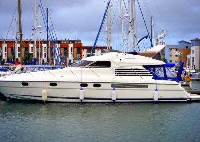 Seavia Majesty 90